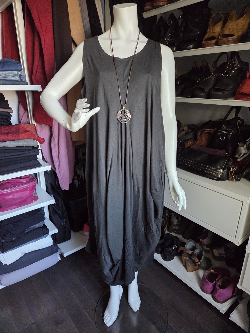 Thaluta Charcoal Midi Dress — Cotton